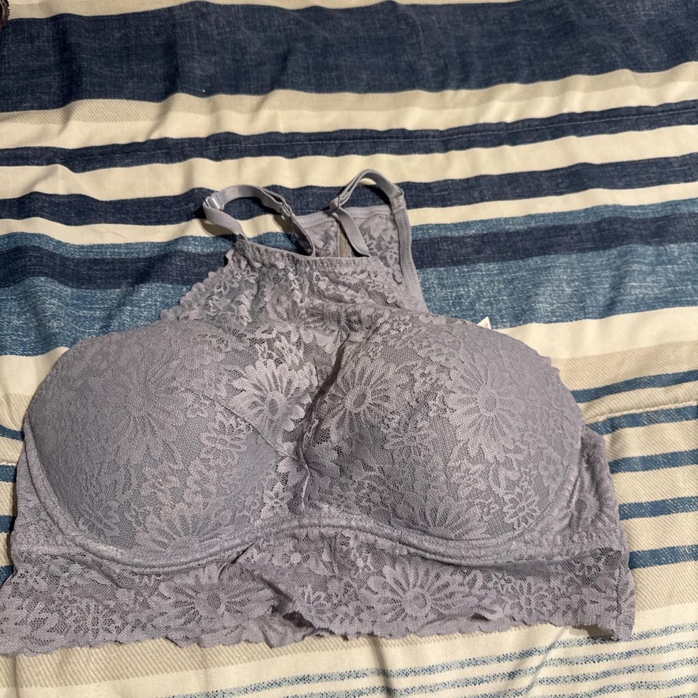 PINK Victoria's Secret Floral Lace Bralette in Light Gray
